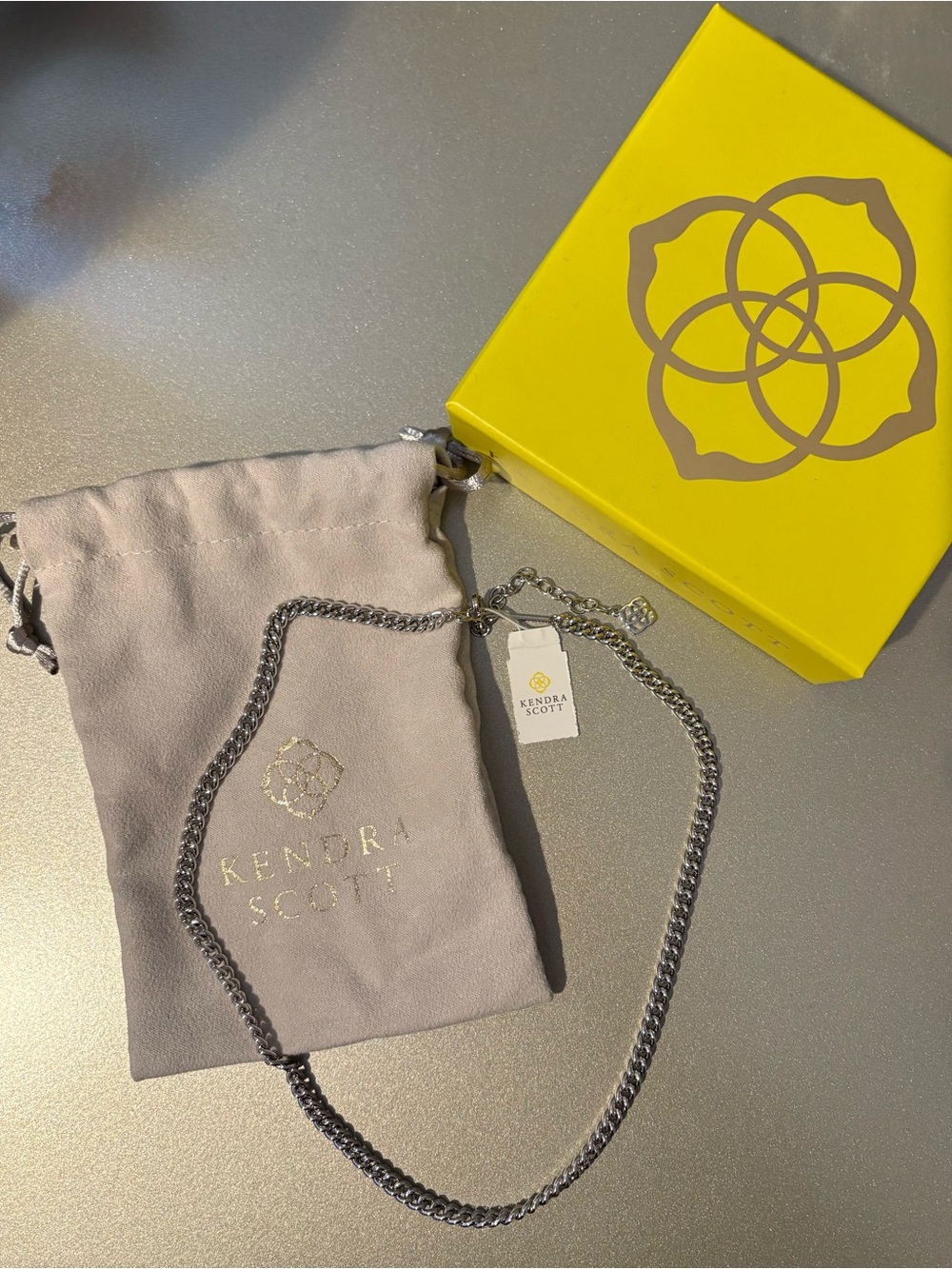 Kendra Scott ACE Silver Chain Necklace with Branded Pouch and Box